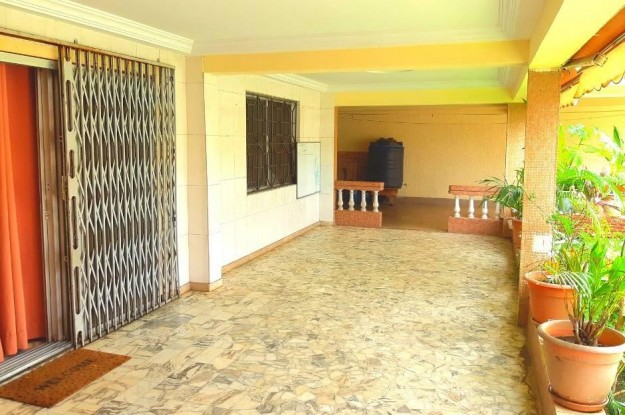 Photo de belle-villa-5-pieces-en-vente-a-cocody-2-plateaux-cite-les-perles-297